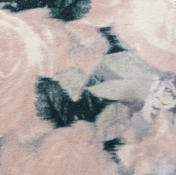 Victoria Secret EUC floral stretch shorts small pink gray white - Picture 4 of 13